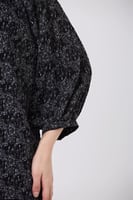 بلوزة شيفون مع كشكش