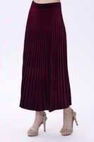 تنورة مخمل بليسيه بلون عنابي