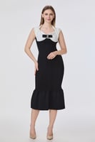 فستان اسود استرتش