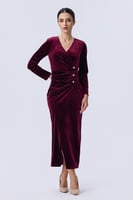 فستان مخمل عنابي