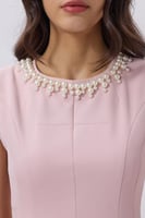 فستان ميدي وردي أنيق بتطريز لؤلؤي | Prando