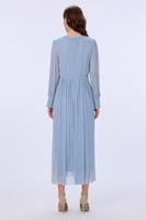 فستان شيفون سماوي