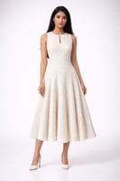 فستان ميدي أنيق باللون أوف وايت