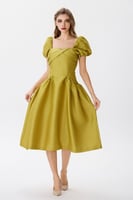 فستان ستان كيوي بقصة عصرية