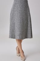 تنورة صوف ناعم