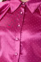 بلوزة ساتان باكسسوار بارز