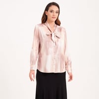 بلوزة ساتان