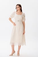 فستان دانتيل بيج فاتح