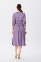 فستان شيفون ليلكي قصة خصر مرتفعة