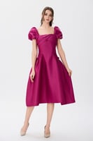 فستان ستان فوشي بكسرات