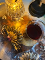 وردة مكسرات نصف