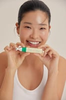 اكسيس واي سيروم العين بالكولاجين النباتي ١٠ مل