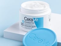 كريم تنعيم للبشرة الخشنة والجافة بحمض الساليسيليك...