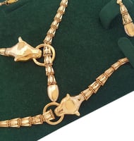 طقم ذهب - عيار 21- 28.69 جرام تقريباً