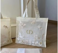 شنطه من ديور بيوتي الجديدة - Dior