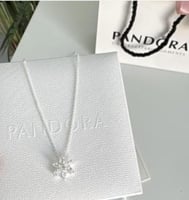 سلسال باندورا PANDORA فضيي شامل الملحقات