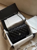 شانيل اسود mini 19cm