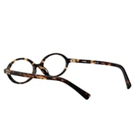 نظارة ميو ميو بإطار بيضاوي