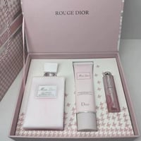 مجموعة ديور الوردي - DIOR