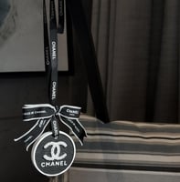 تعليقه السياره شانيل اصدار جديد