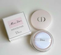 بودرة مس ديور