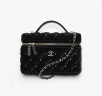 مجموعة خريف - شتاء 2025/2026 شنطه شانيل