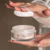 بودرة مس ديور