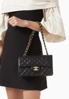 شنطة شانيل هاندل اسود 20 سم ذهبي