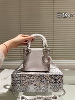 شنطة ميني رويال وردي �