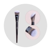 فرشاه سيفورا 47 بديل ارخص لدمج الاساس السائل والبل...