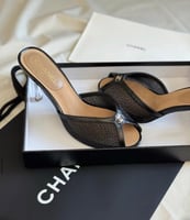 كعب شانيل شبك شامل الملحقات