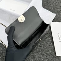 شنطة كافيار كلاسيك اسود – مقاس 20