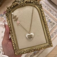 سلسال شانيل لون برونز مو ذهبي صريح مع ملحقات