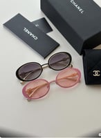 : نظارة CHANEL Oval – اللون الأسود