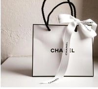 توزيعات عطر شانيل ان فايف شامل كيس والشريطه