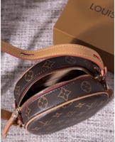 شنطه لويس فيتون