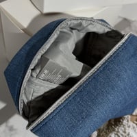 شنطة مكياج ديور جينز Dior jeans makeup bag
