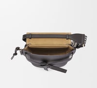 شنطة LOEWE Gate Mini – بلاك