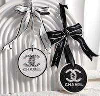 تعليقه السياره شانيل اصدار جديد