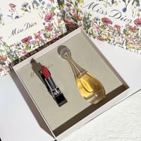 طقم عطر جادور + روج دبور 999