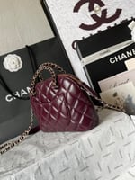 شنطة شانيل لون برغندي