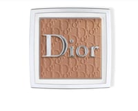 بودرة ديور للوجه والجسم