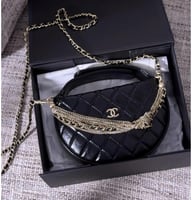 شنطة شانيل باوتش صغير