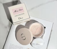 بودرة مس ديور