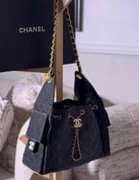 حقيبة يد متوسطة 25 من الدنيم المغسول ومعدن ذهبي ال...