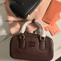 شنطة ميو ميو مقاس مديم