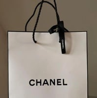 كيس شانيل + شريطه من اختيارك