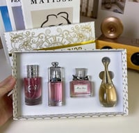 مجموعة عطور ديور الميني 4*30 مل