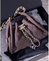 شنطة شانيل كوكو هاندل بني مقاس 20