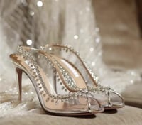 أكوازورا صندل تيمبتيشن مرصع بالكريستال